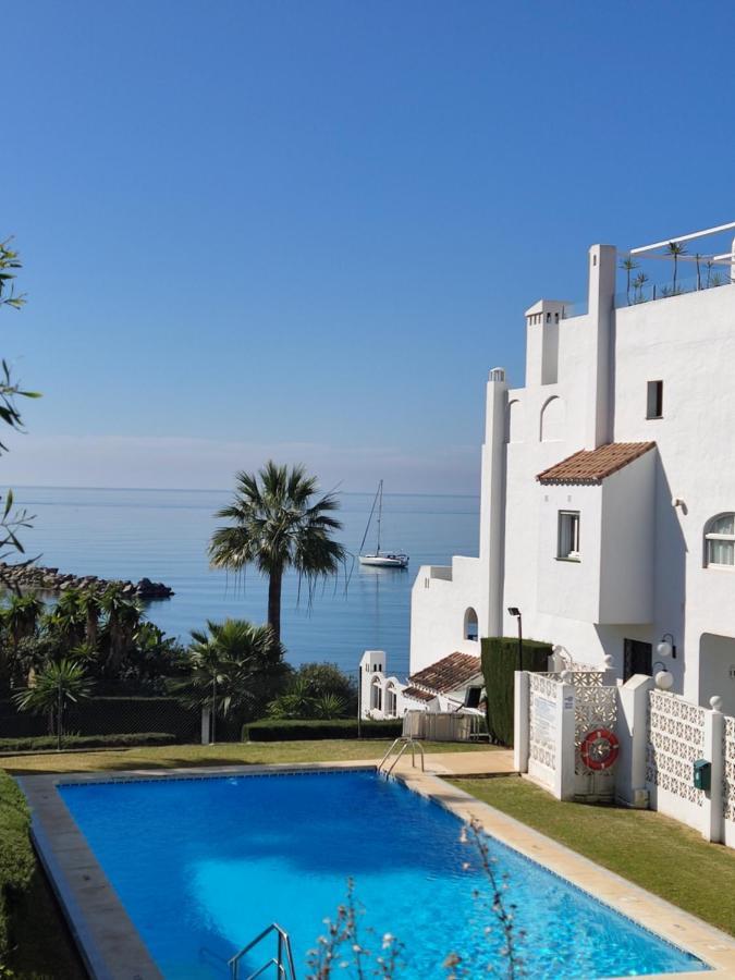 Front Sea View Penthouse Apartment Estepona Bagian luar foto