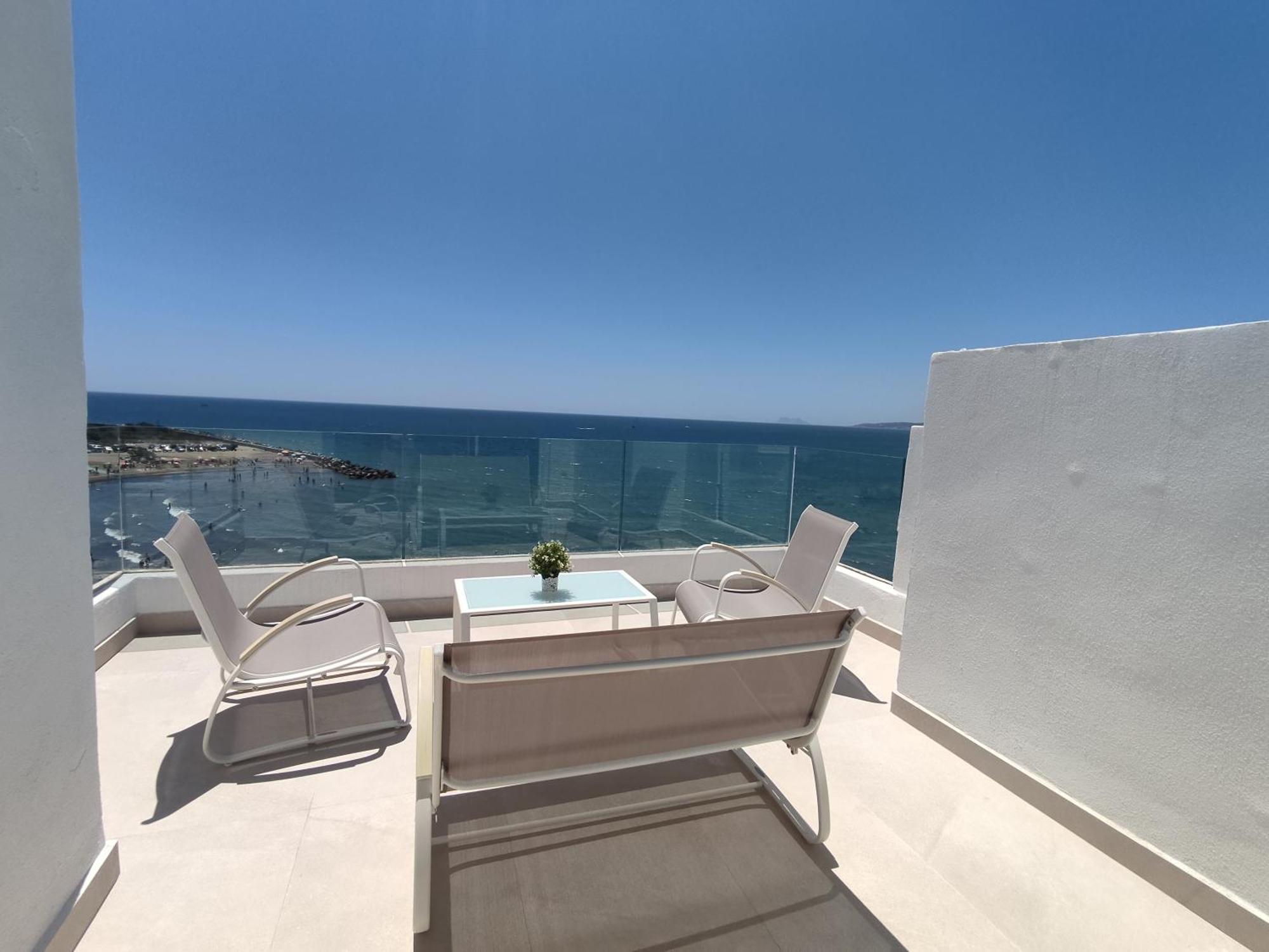 Front Sea View Penthouse Apartment Estepona Bagian luar foto